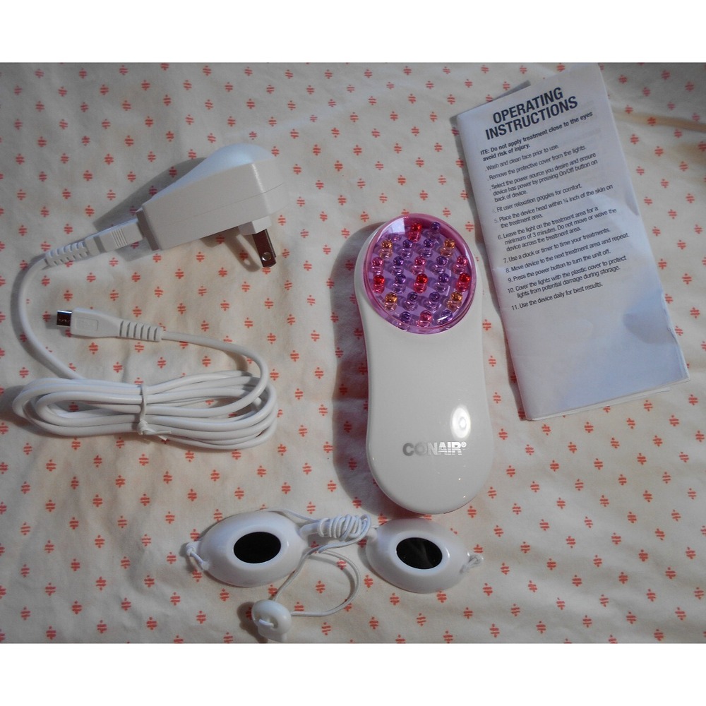 New True Glow Light Therapy Treatment by Conair ACNE & ANTI AGING W GLASSES pINK